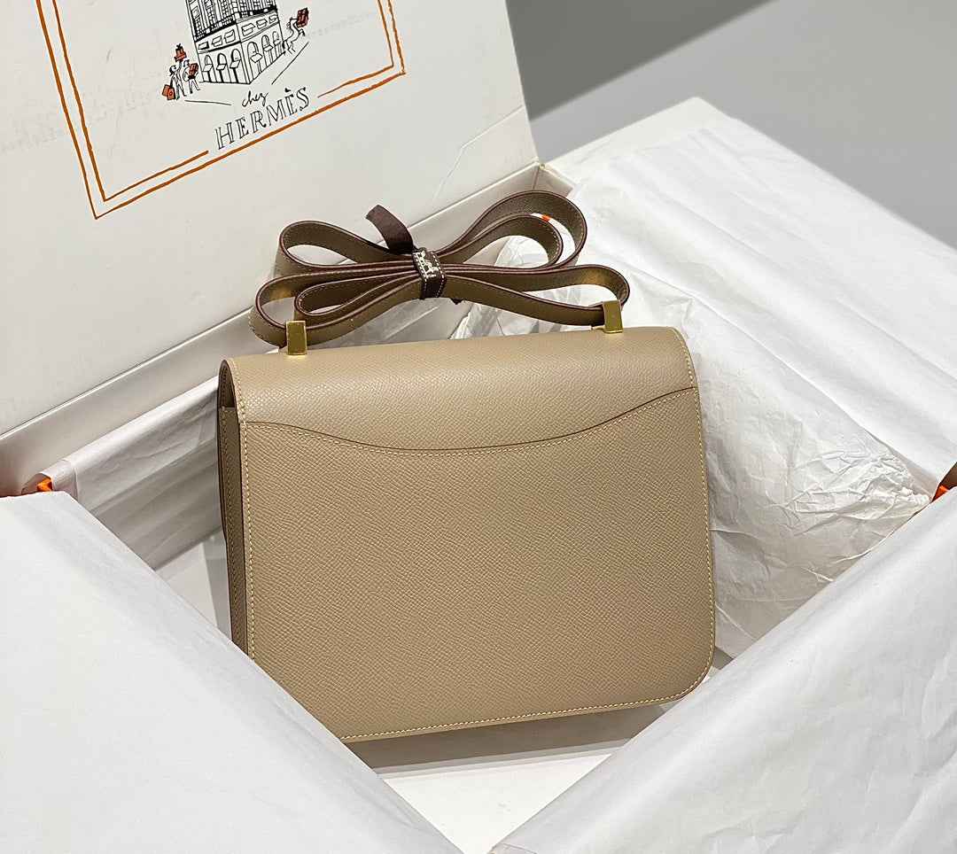 Hermes Constance 23 Box Epsom Leather Light Gray Gold H082803