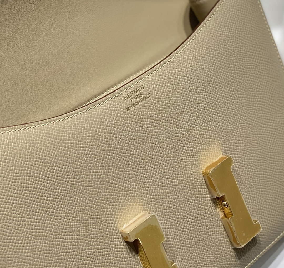 Hermes Constance 23 Box Epsom Leather Light Gray Gold H082803