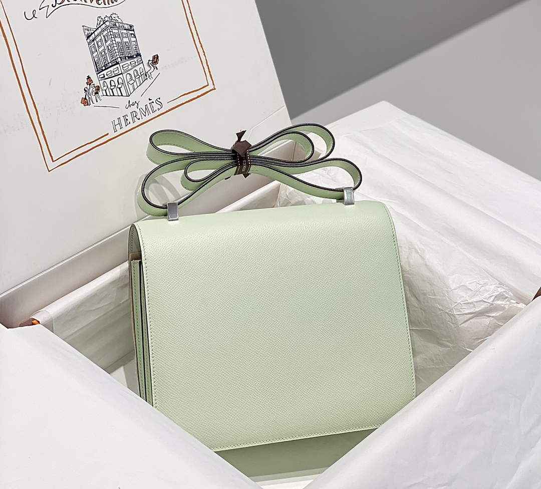 Hermes Constance 23 Box Epsom Leather Light Green Silver H082904
