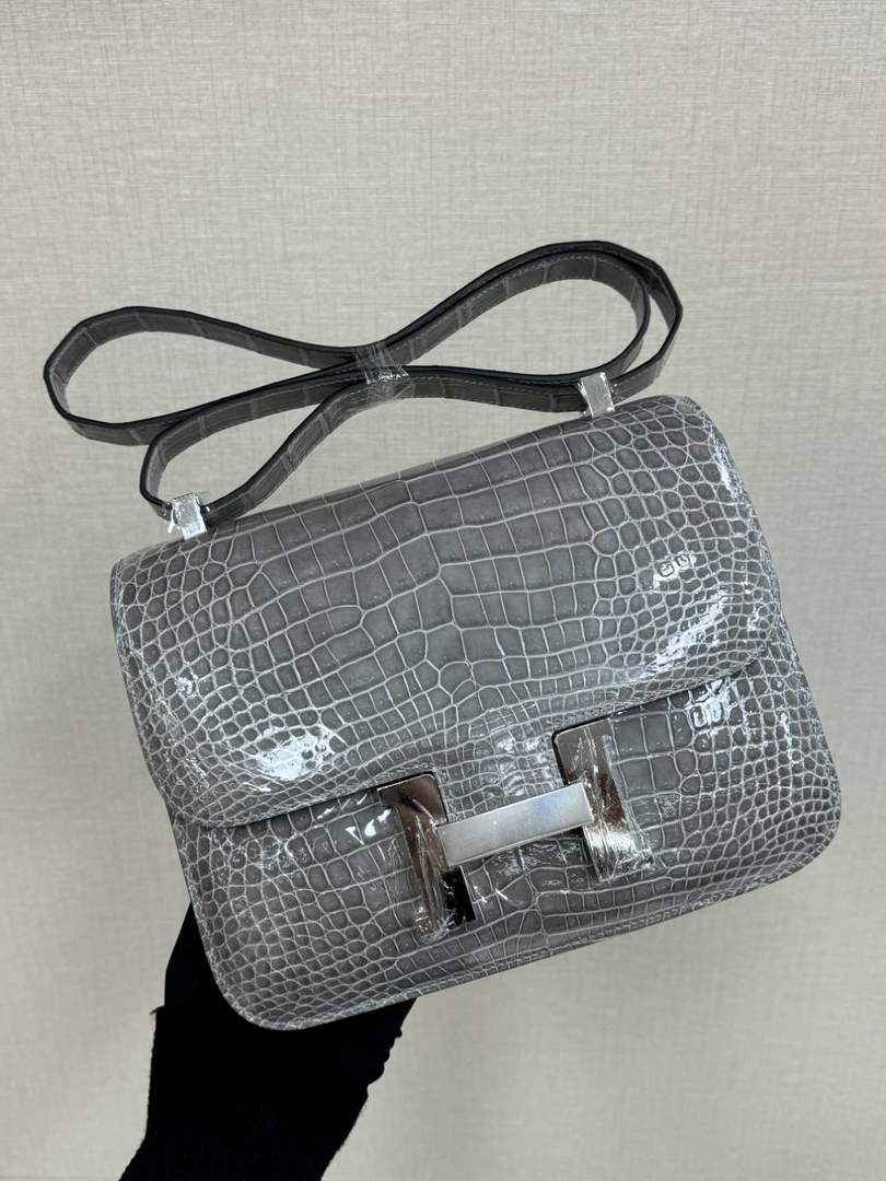 Hermes Constance Crocodile Leather Gray Silver H282262