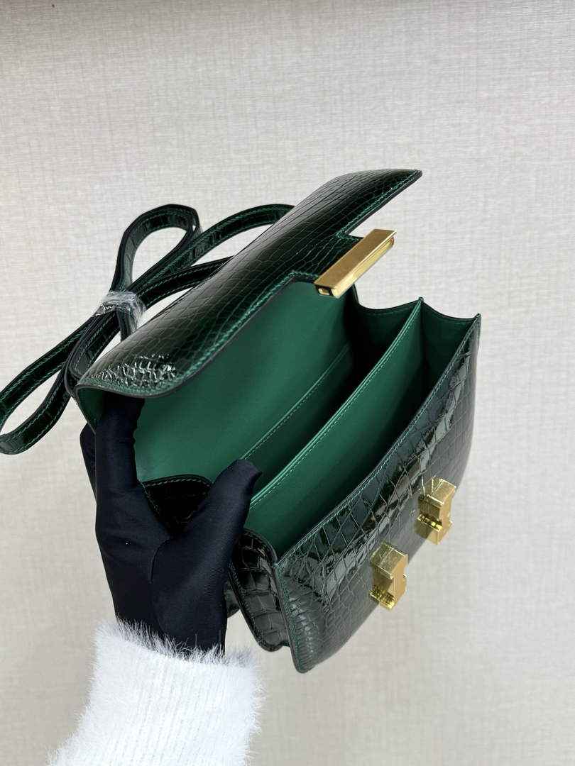 Hermes Constance Crocodile Leather Green Gold H282267