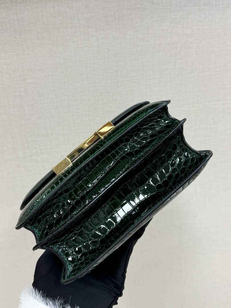 Hermes Constance Crocodile Leather Green Gold H282267
