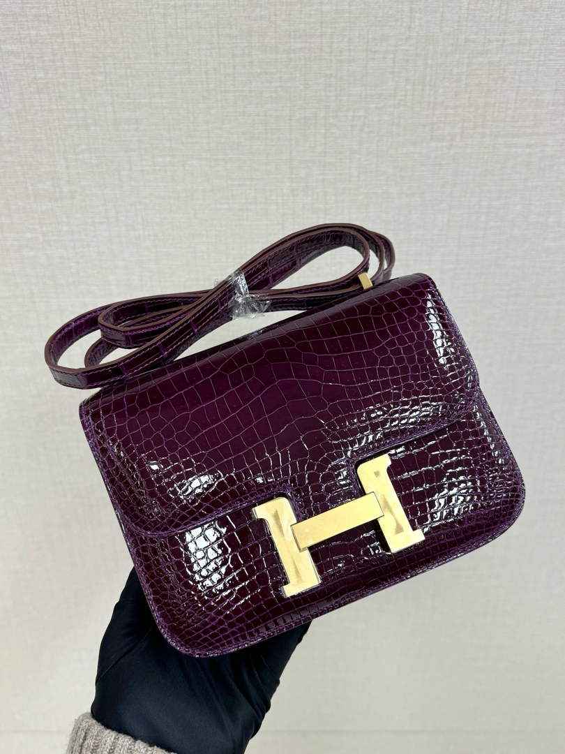 Hermes Constance Crocodile Leather Dark Purple Gold H282271