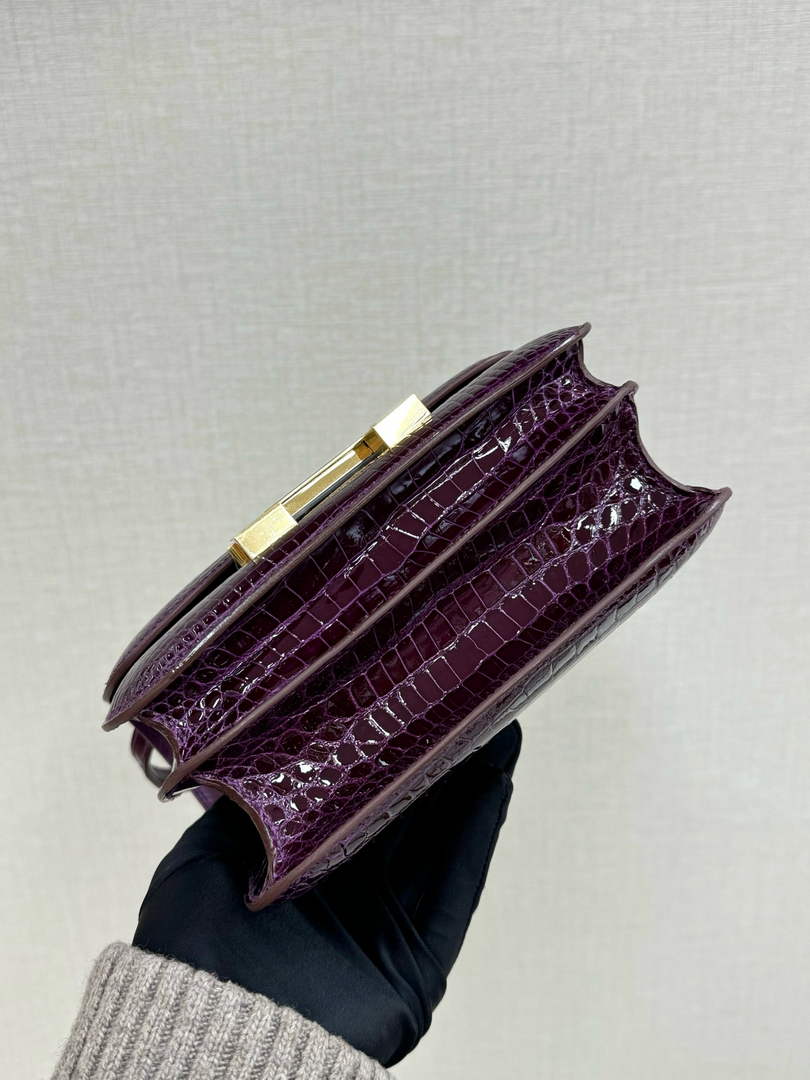 Hermes Constance Crocodile Leather Dark Purple Gold H282271