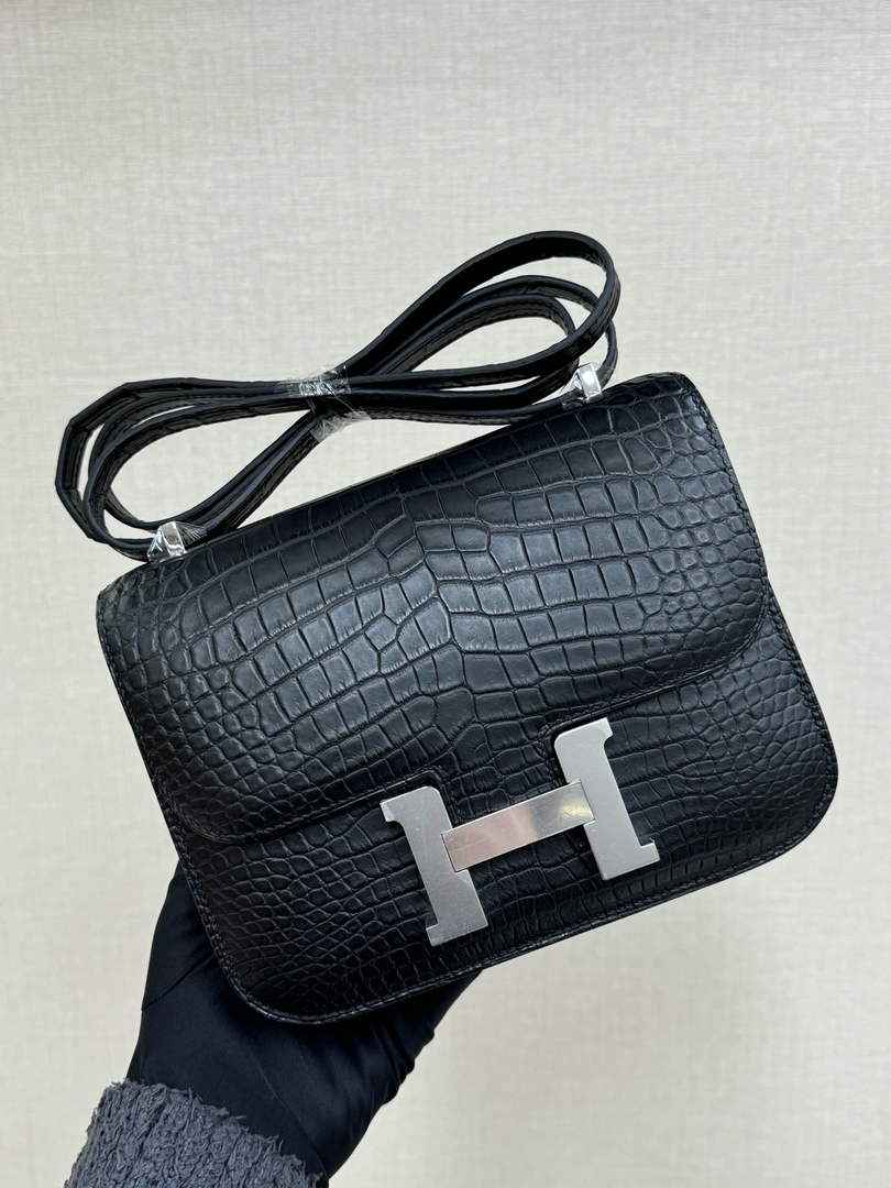 Hermes Constance Crocodile Leather Bag Black Silver H282276