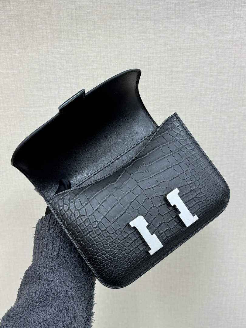 Hermes Constance Crocodile Leather Bag Black Silver H282276