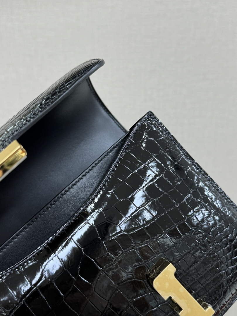 Hermes Constance Crocodile Leather Black Gold H282261