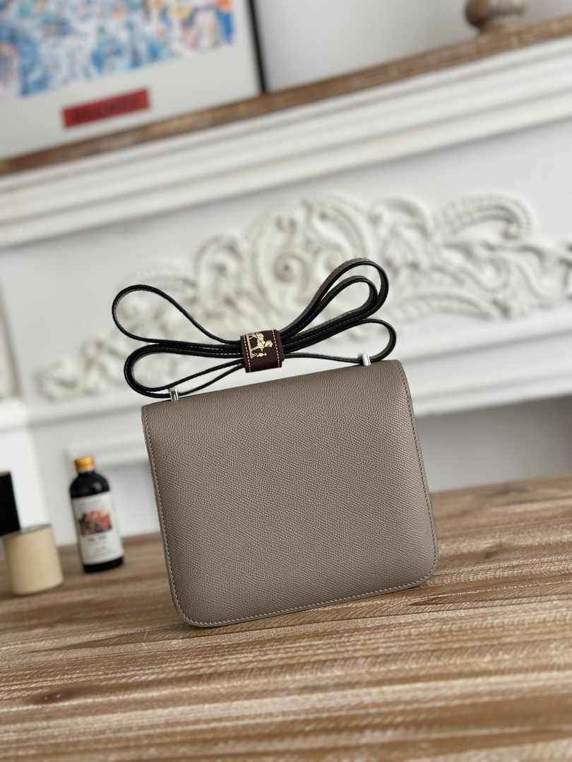 Hermes Constance Epsom Leather 19cm Gray Silver H082204