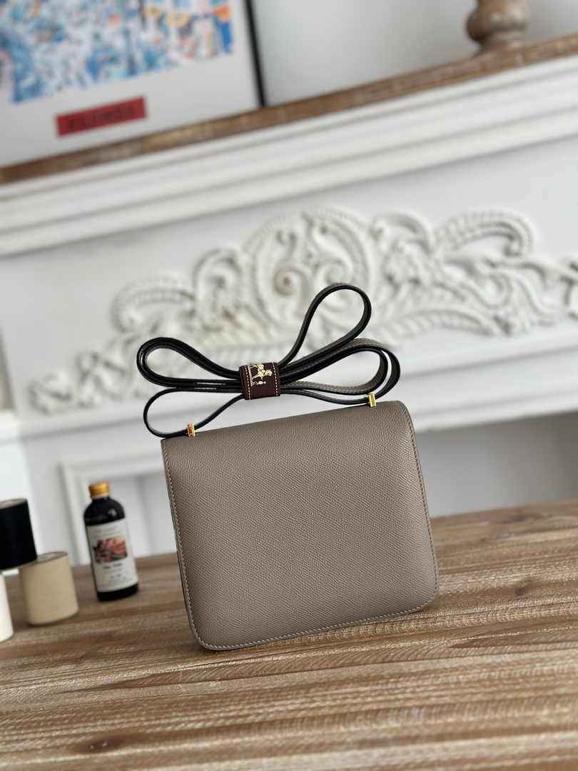 Hermes Constance Epsom Leather 19cm Gray Gold H082205
