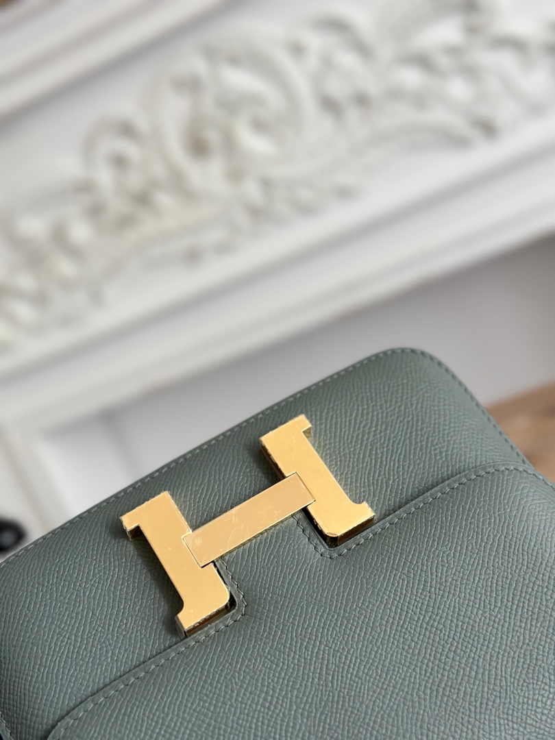 Hermes Constance Epsom Leather 19cm Green Gold H082207