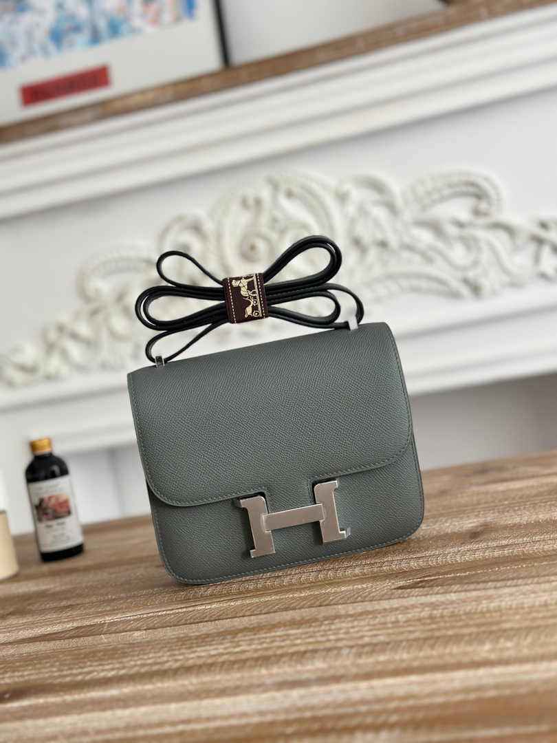 Hermes Constance Epsom Leather 19cm Green Silver H082206