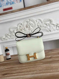 Hermes Constance Epsom Leather 19cm Light Green Gold H082211