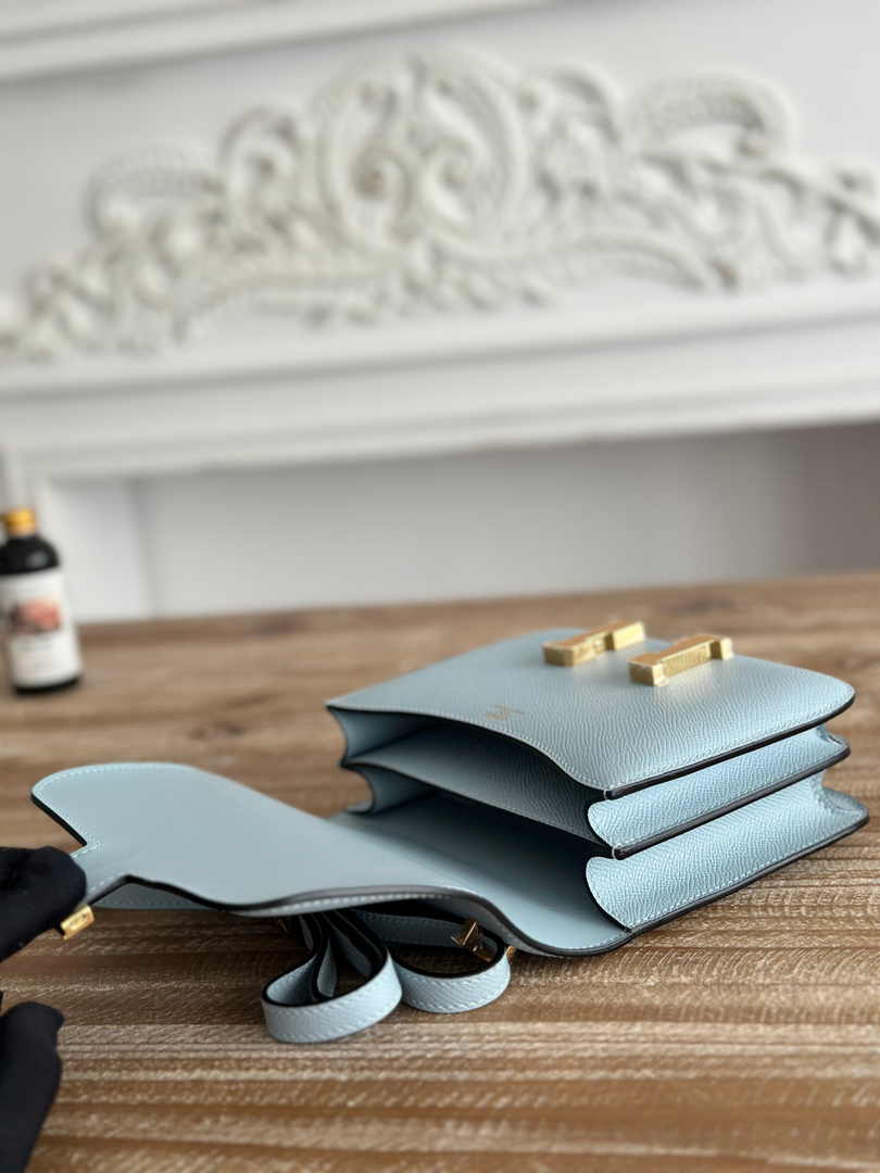 Hermes Constance Epsom Leather 19cm Light Blue Gold H082213