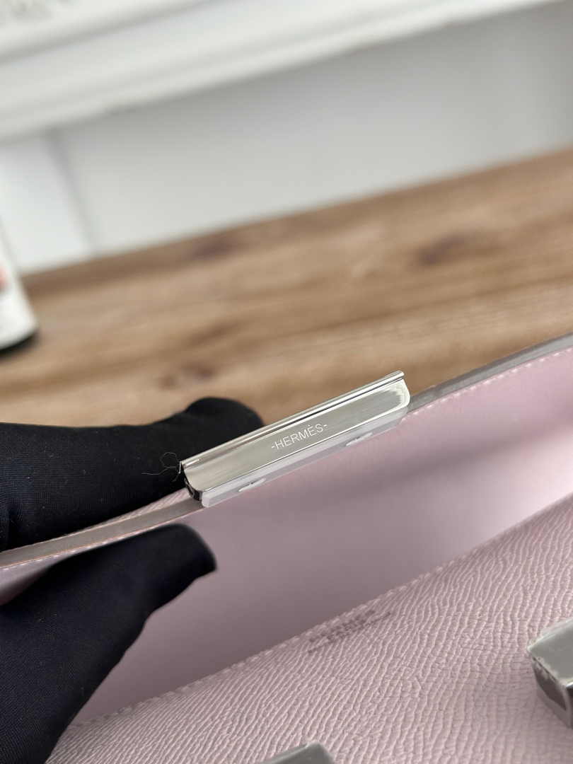 Hermes Constance Epsom Leather 19cm Light Pink Silver H082214