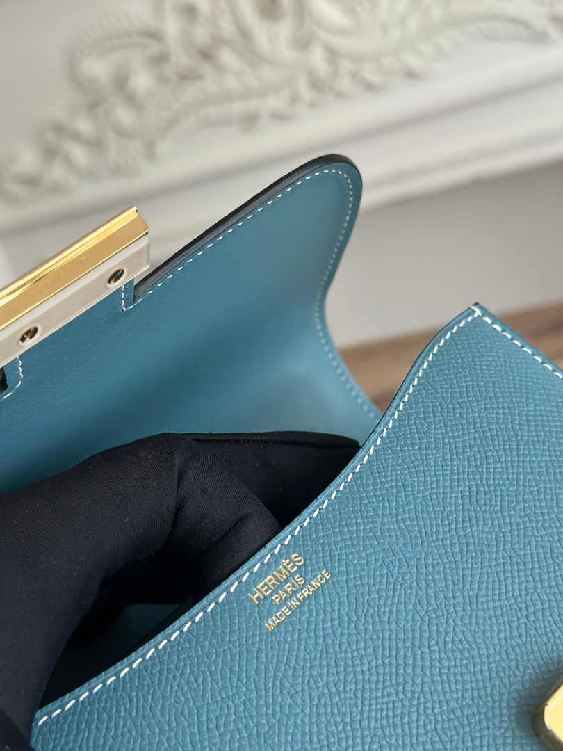 Hermes Constance Epsom Leather 19cm Dark Blue Gold H082217