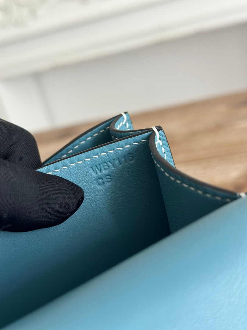 Hermes Constance Epsom Leather 19cm Dark Blue Gold H082217