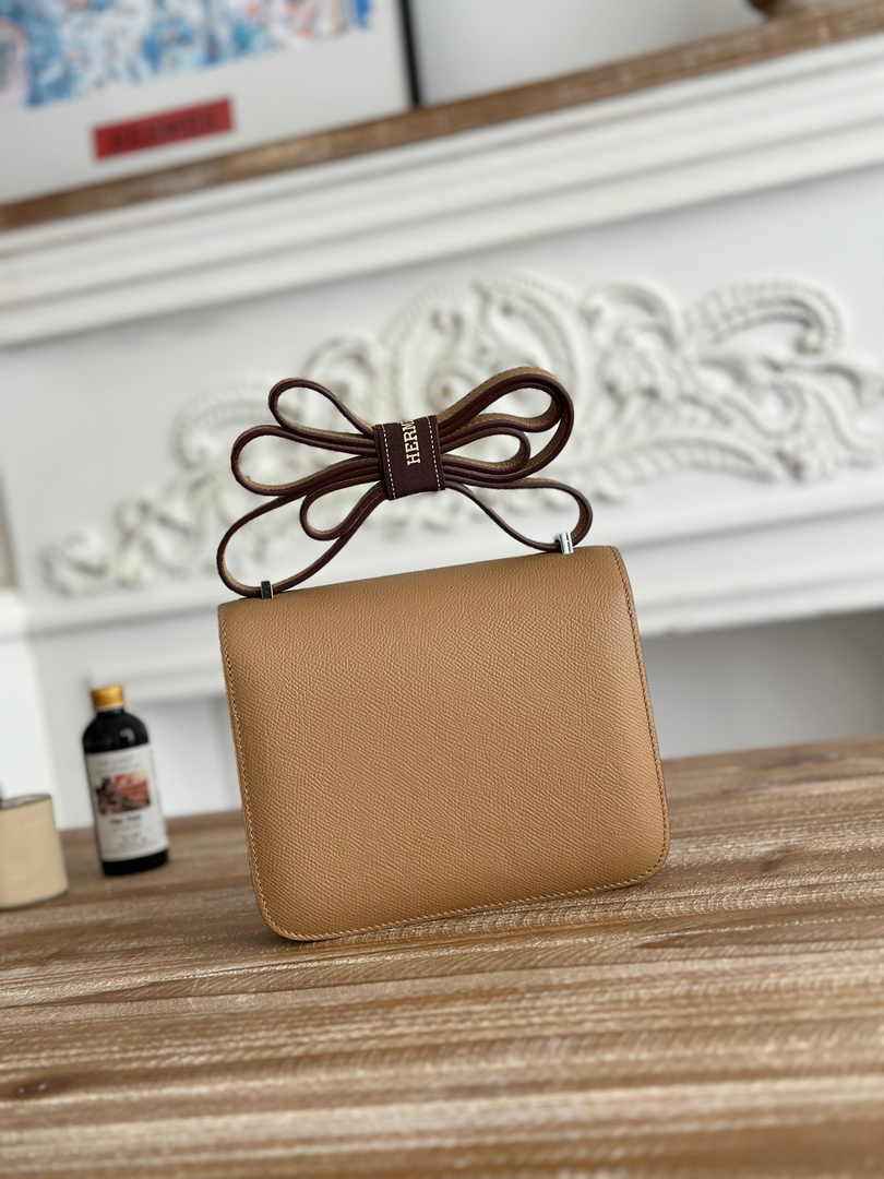 Hermes Constance Epsom Leather 19cm Tan Silver H082218