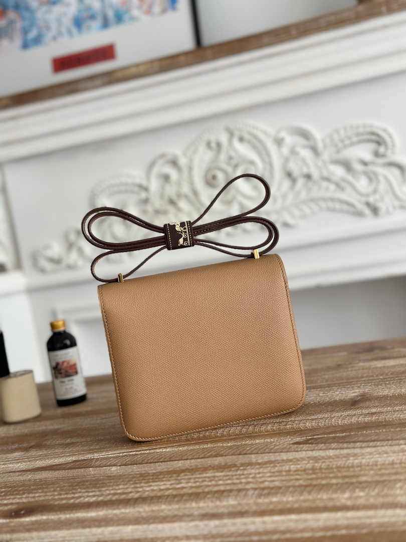 Hermes Constance Epsom Leather 19cm Tan Gold H082219