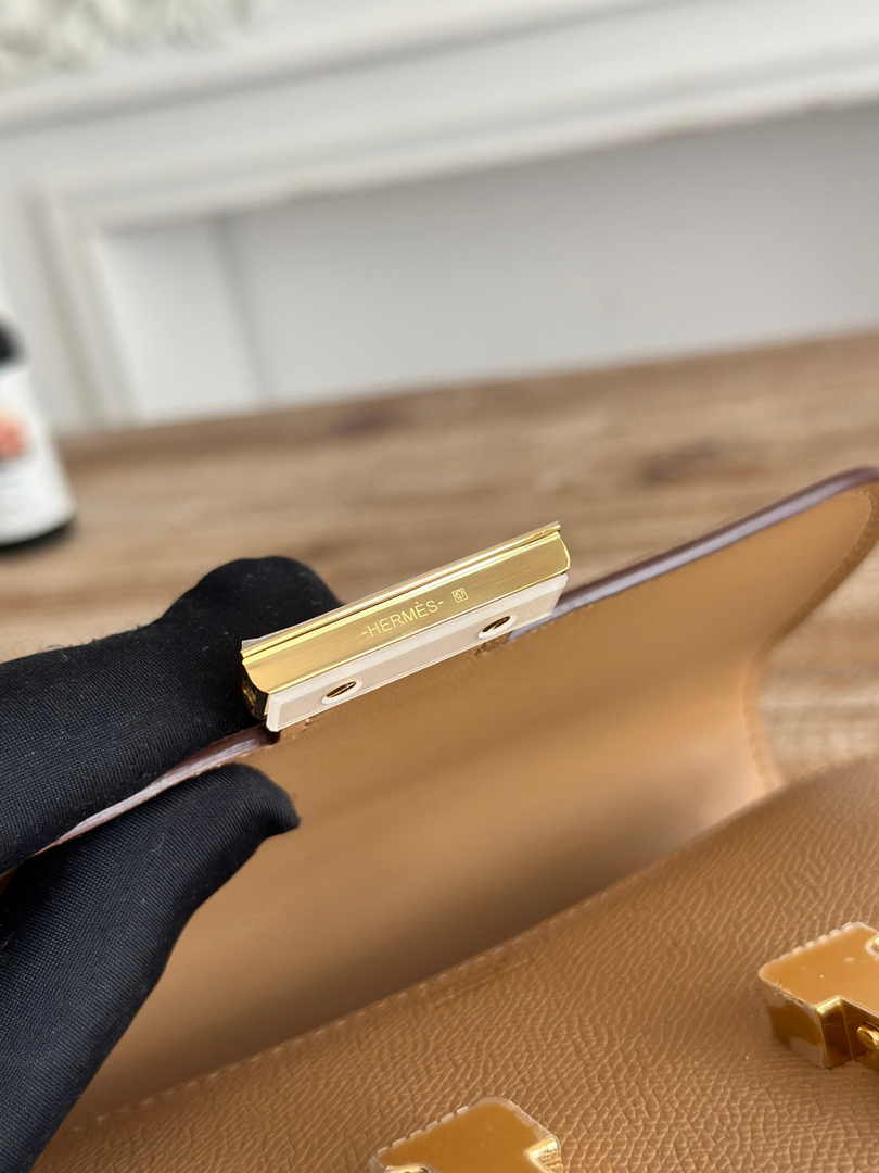 Hermes Constance Epsom Leather 19cm Tan Gold H082219