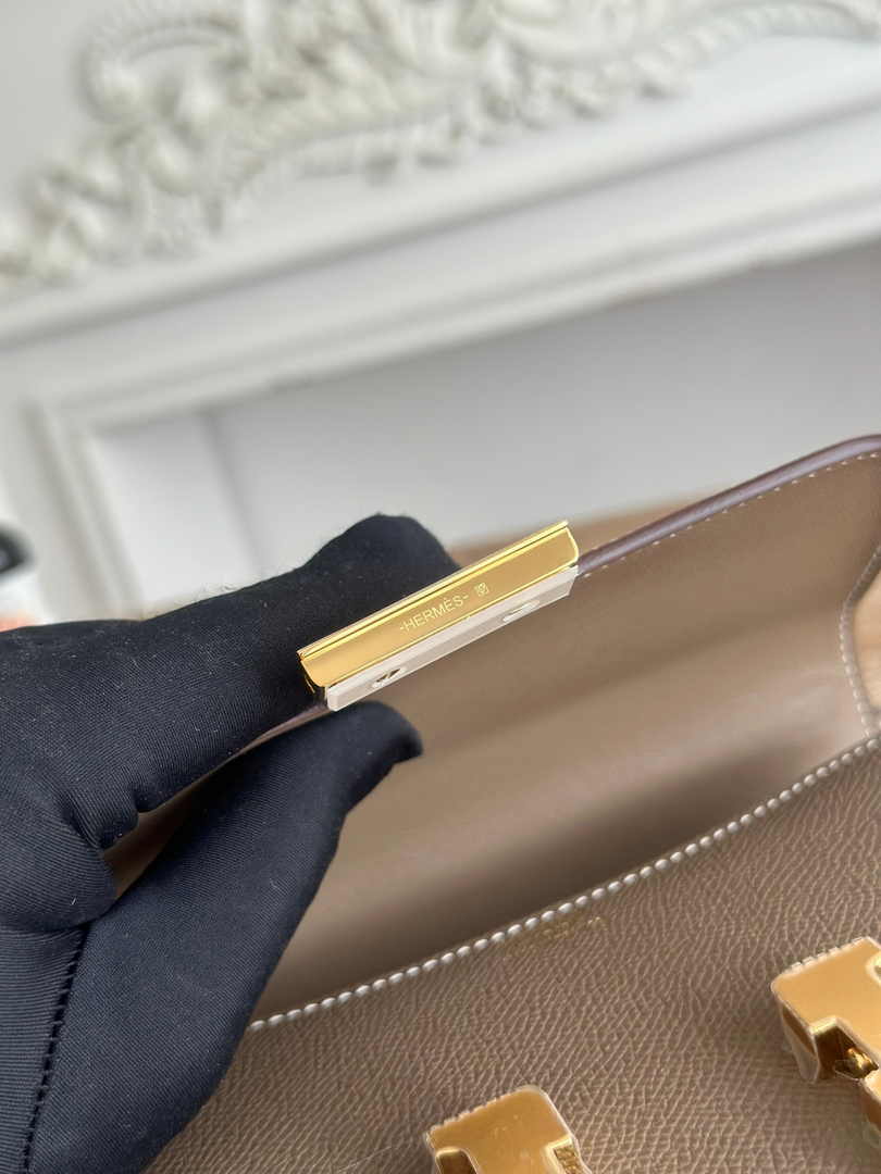 Hermes Constance Epsom Leather 19cm Dark Gray Gold H082229