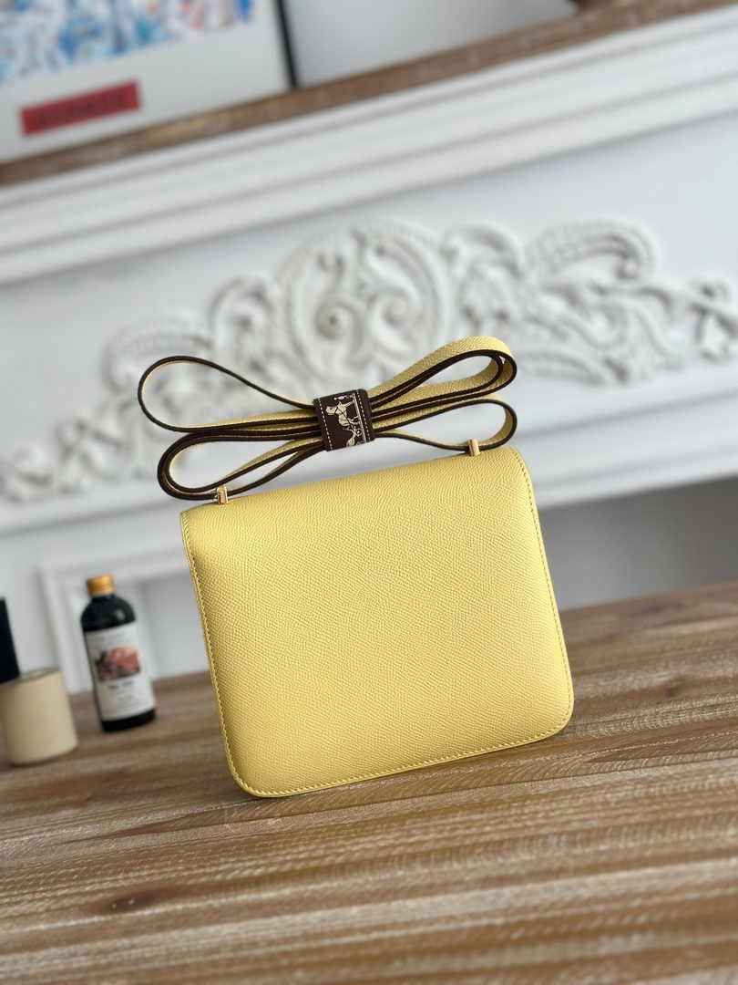 Hermes Constance Epsom Leather 19cm Yellow Gold H082223