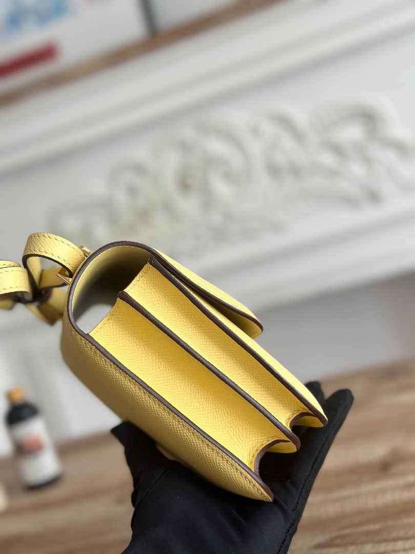 Hermes Constance Epsom Leather 19cm Yellow Gold H082223