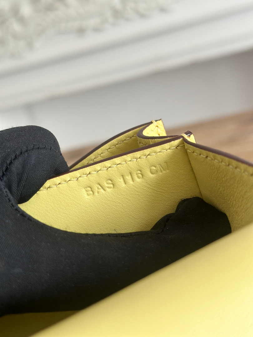Hermes Constance Epsom Leather 19cm Yellow Gold H082223