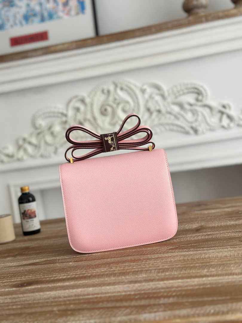 Hermes Constance Epsom Leather 19cm Light Pink Gold H082225