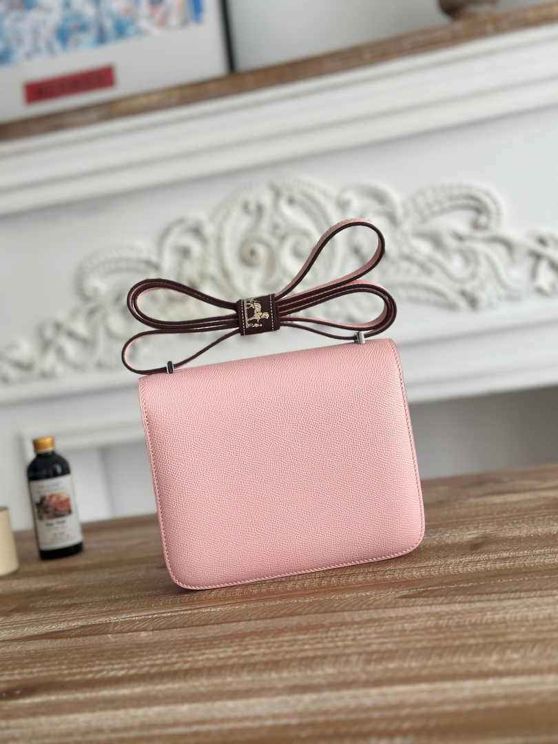 Hermes Constance Epsom Leather 19cm Light Pink Silver H082224