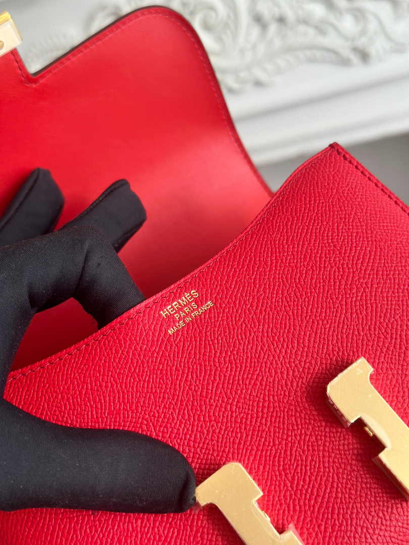 Hermes Constance Epsom Leather 19cm Red Gold H082227