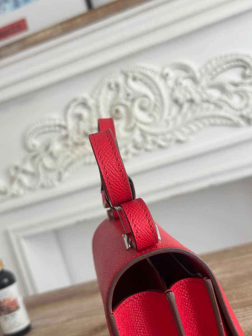 Hermes Constance Epsom Leather 19cm Red Silver H082226