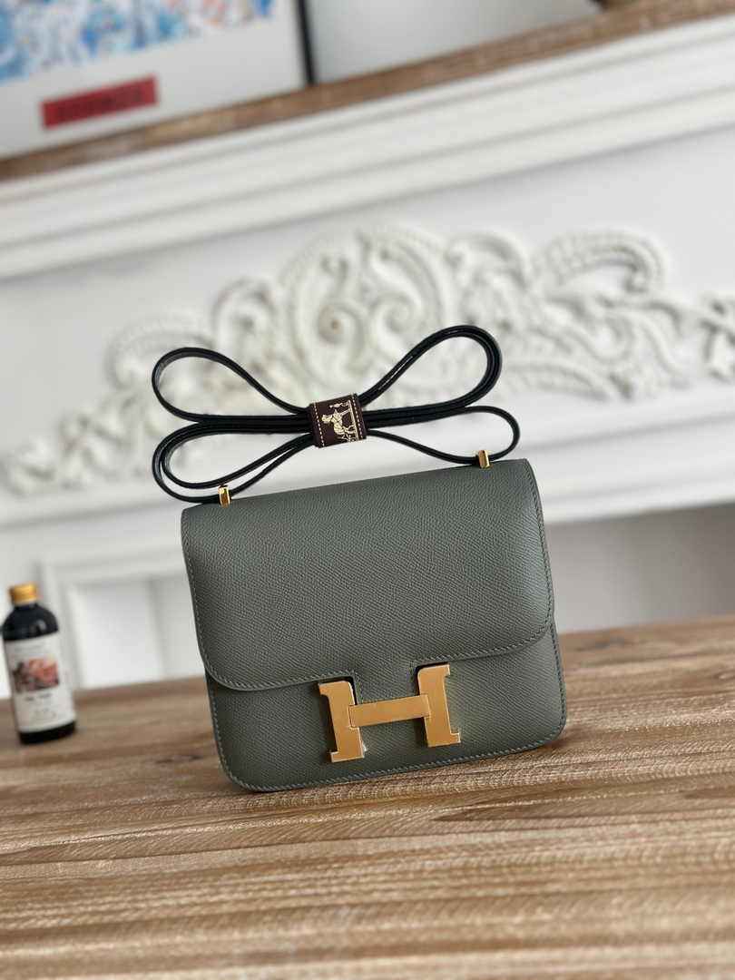 Hermes Constance Epsom Leather 19cm Gold Dark Gray H082253