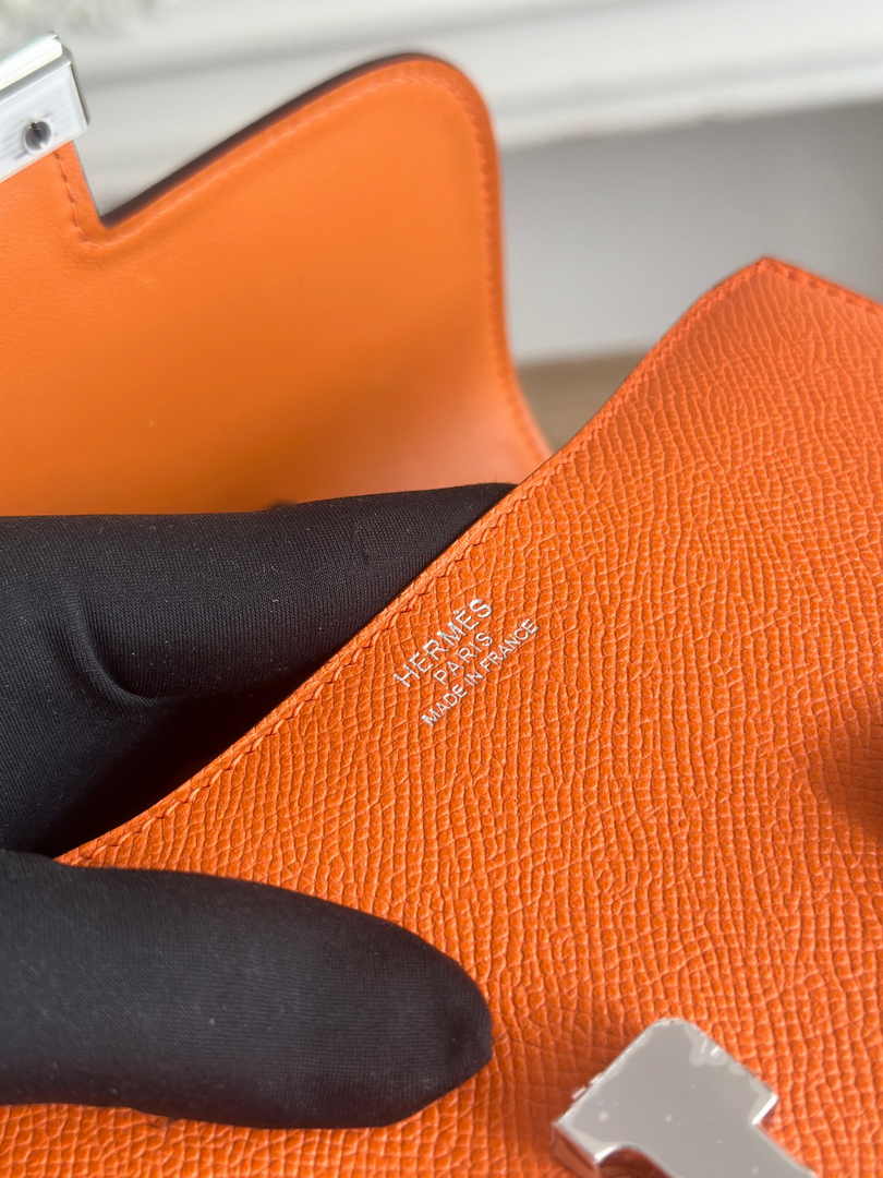 Hermes Constance Epsom Leather 19cm Orange Silver H082230