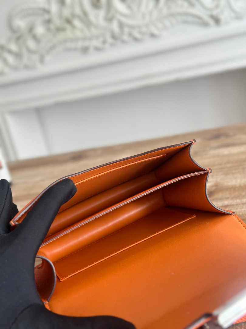 Hermes Constance Epsom Leather 19cm Orange Silver H082230