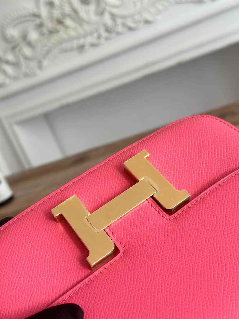 Hermes Constance Epsom Leather 19cm Dark Pink Gold H082233