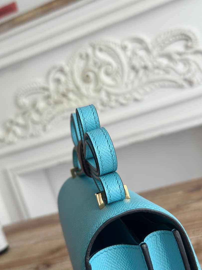 Hermes Constance Epsom Leather 19cm Blue Gold H082235