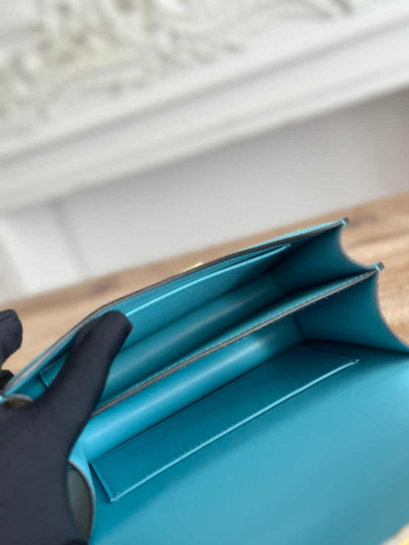 Hermes Constance Epsom Leather 19cm Blue Gold H082235