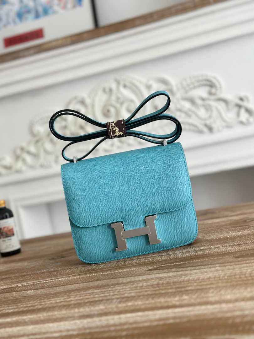 Hermes Constance Epsom Leather 19cm Blue Silver H082236