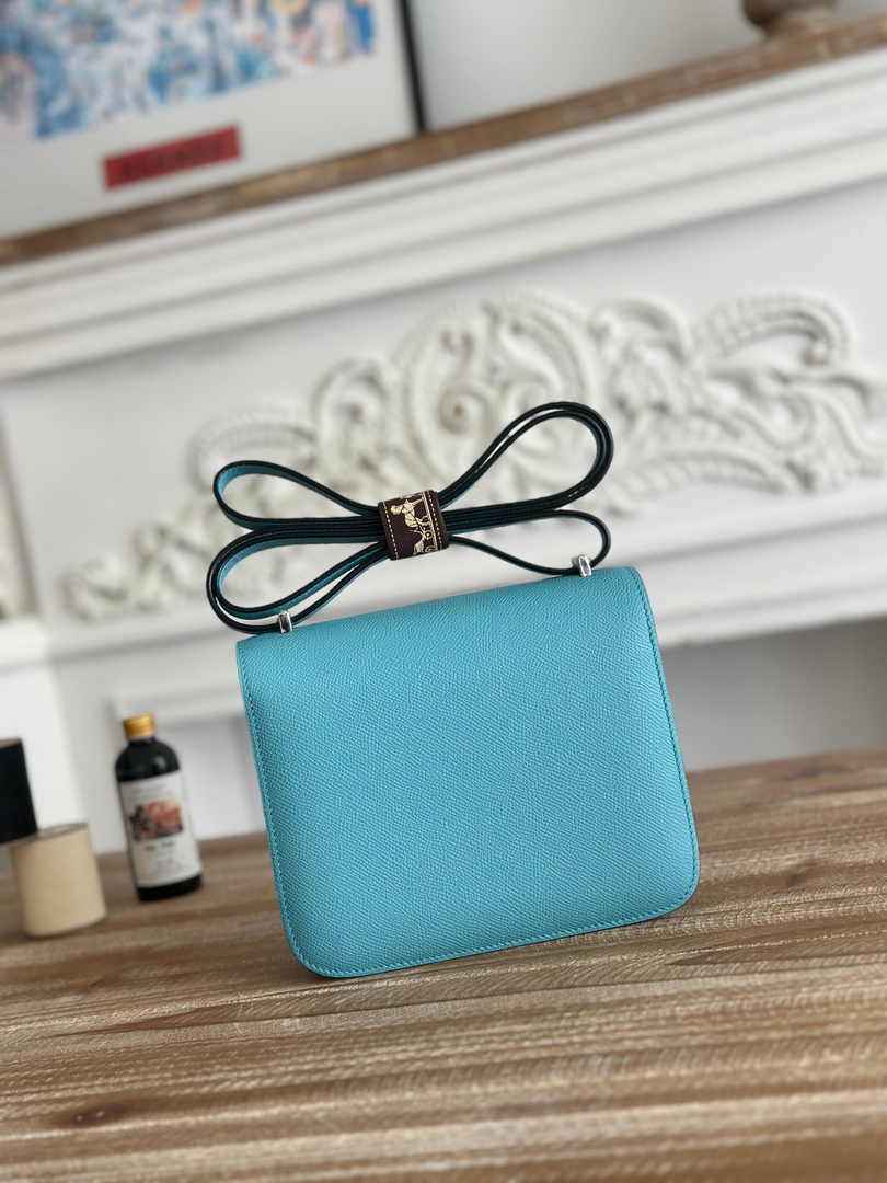 Hermes Constance Epsom Leather 19cm Blue Silver H082236