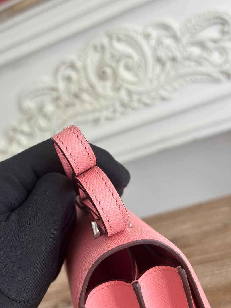 Hermes Constance Epsom Leather 19cm Silver Pink H082240