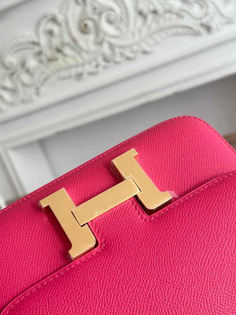 Hermes Constance Epsom Leather 19cm Gold Plum H082247
