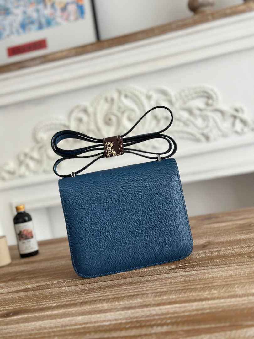 Hermes Constance Epsom Leather 19cm Silver Dark Blue H082244