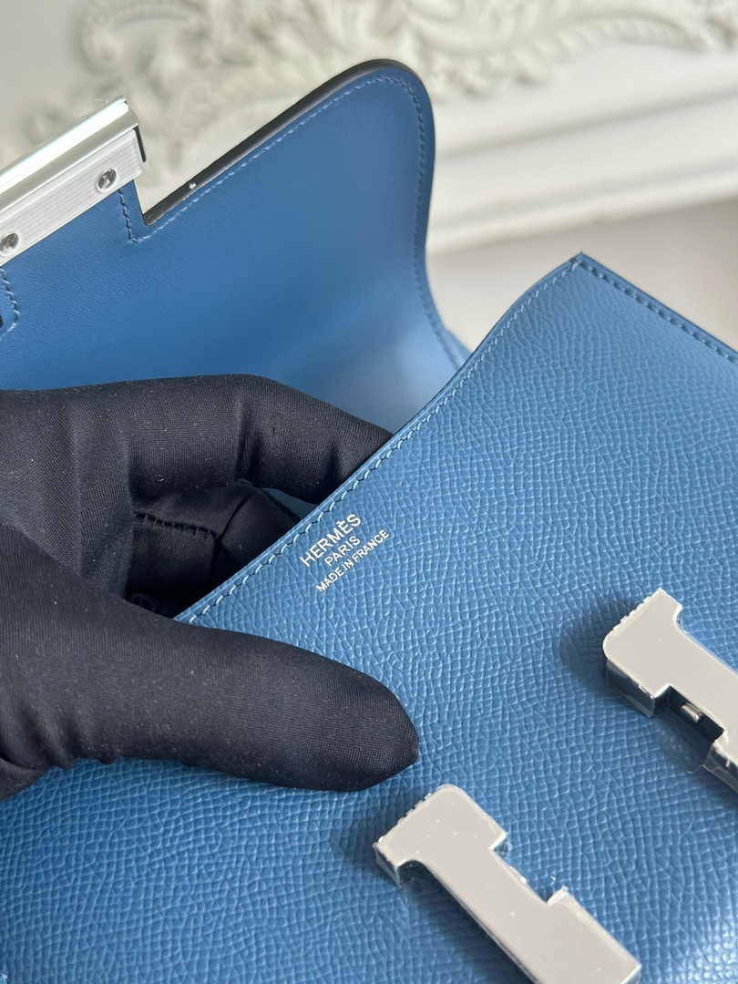 Hermes Constance Epsom Leather 19cm Silver Dark Blue H082244