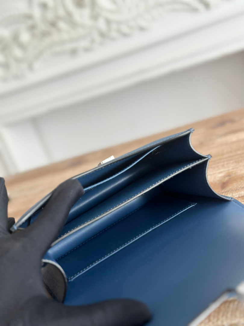 Hermes Constance Epsom Leather 19cm Silver Dark Blue H082244