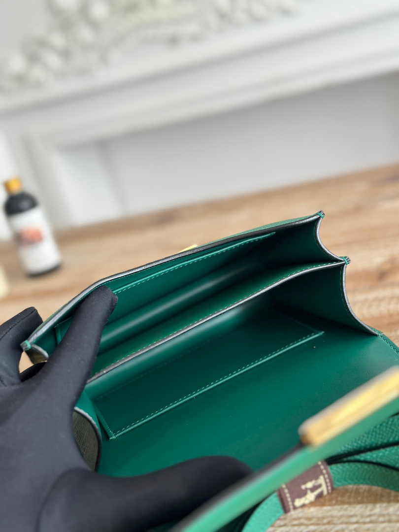 Hermes Constance Epsom Leather 19cm Gold Dark Green H082249