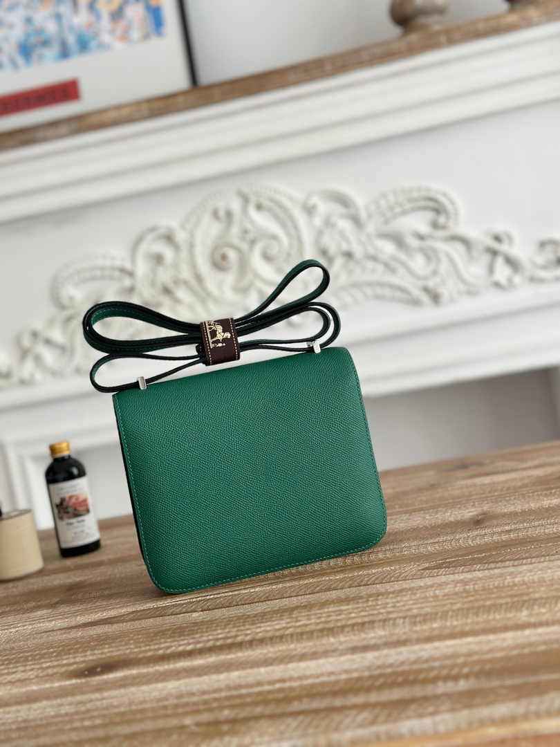 Hermes Constance Epsom Leather 19cm Silver Dark Green H082246