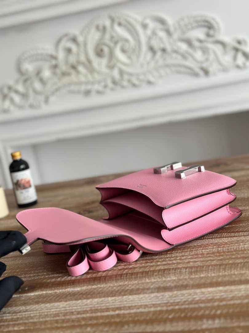 Hermes Constance Epsom Leather 19cm Pink Silver H082208