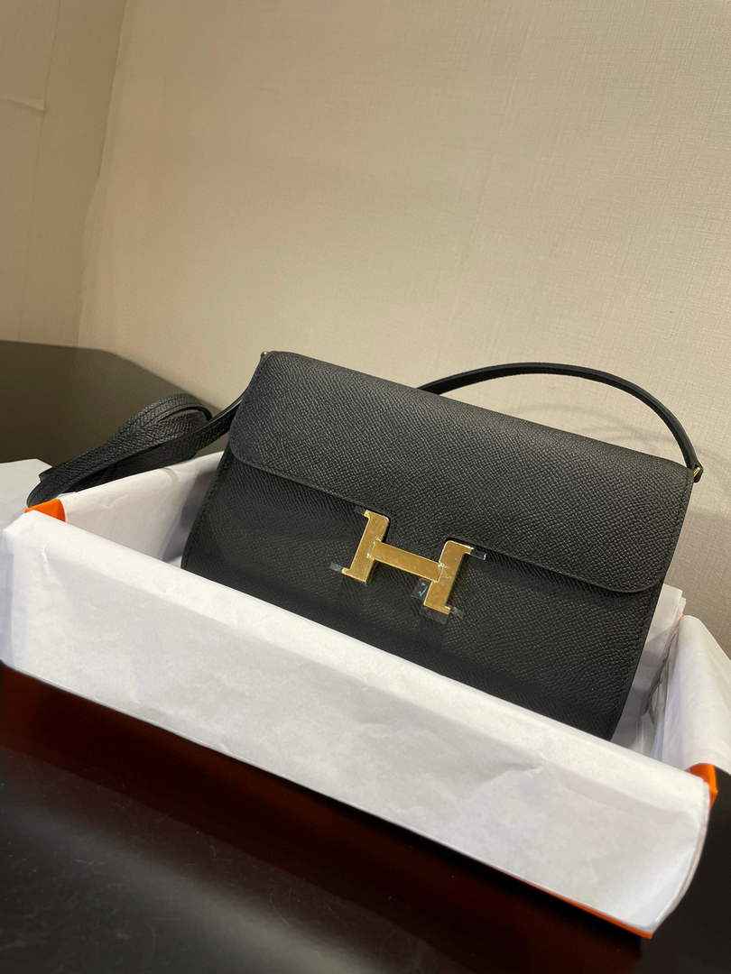 Hermes Constance Long To Go wallet H080126 Black Gold