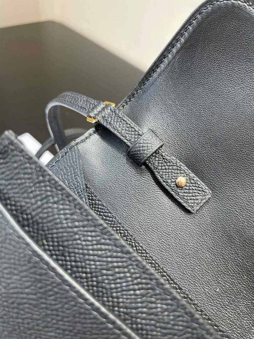 Hermes Constance Long To Go wallet H080126 Black Gold
