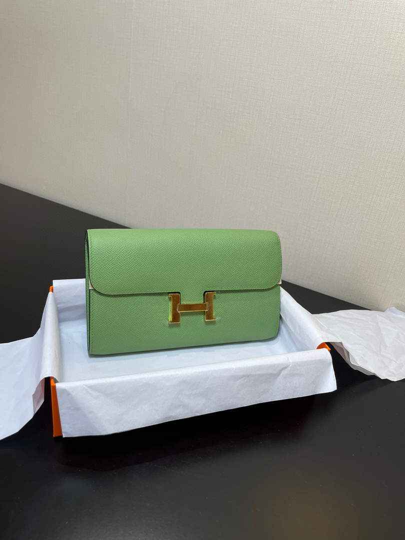 Hermes Constance Long To Go wallet H080126 light green gold